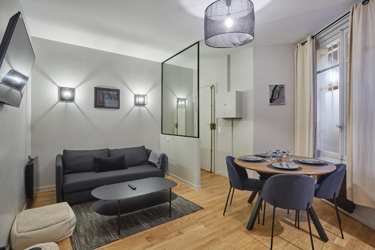 Apartment Center Of Paris By Studio Prestige Buitenkant foto