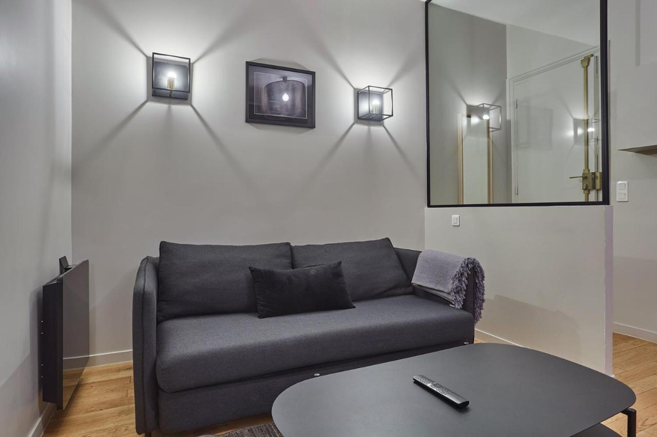 Apartment Center Of Paris By Studio Prestige Buitenkant foto
