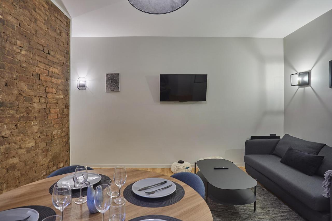 Apartment Center Of Paris By Studio Prestige Buitenkant foto